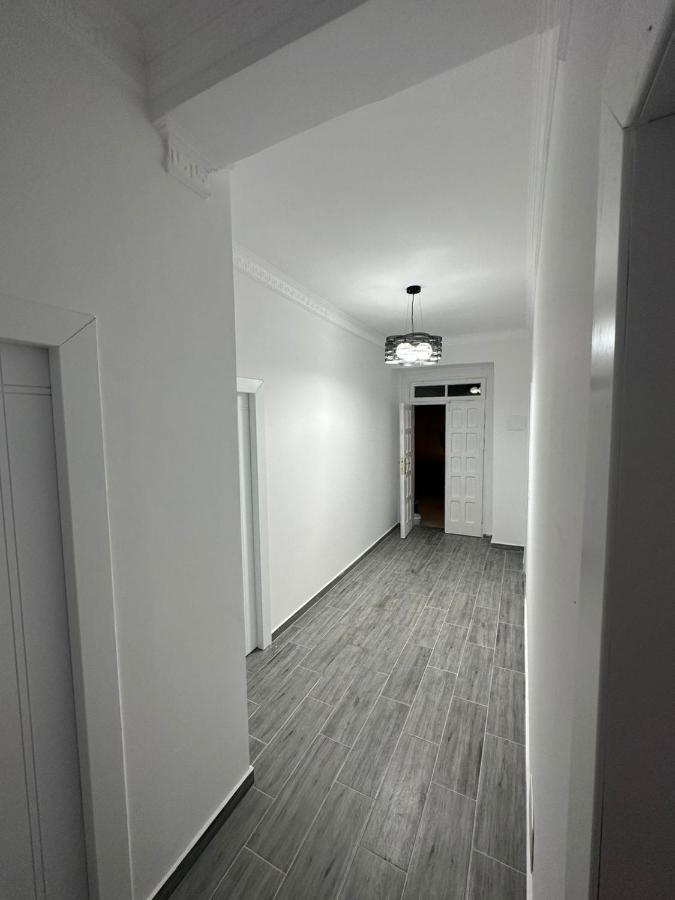 Rus Villa Berat Esterno foto