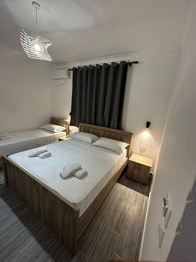Rus Villa Berat Esterno foto