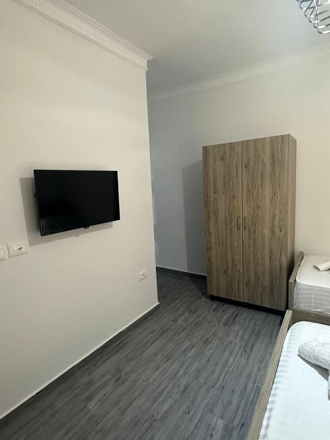 Rus Villa Berat Esterno foto